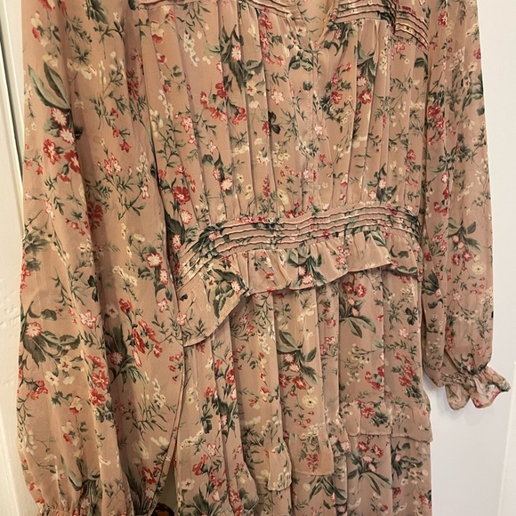 Floral patterned boho dress - Picture 3 of 3